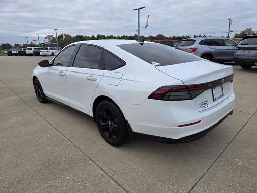 2025 Honda Accord Sport SE 1.5T