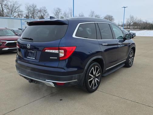 2020 Honda Pilot Touring 8-Passenger