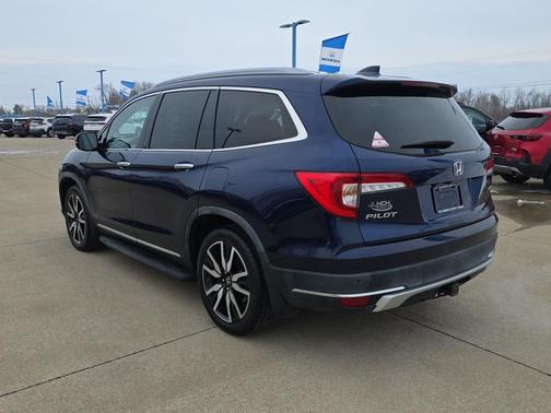 2020 Honda Pilot Touring 8-Passenger