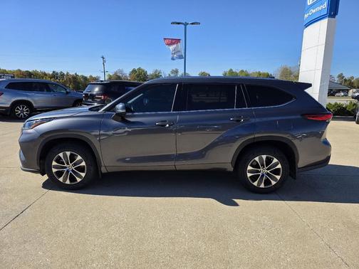 2020 Toyota Highlander XLE