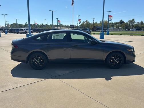 2025 Honda Accord Sport SE 1.5T