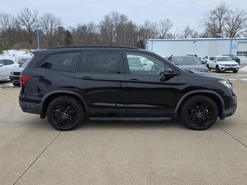 2020 Honda Pilot AWD Black Edition