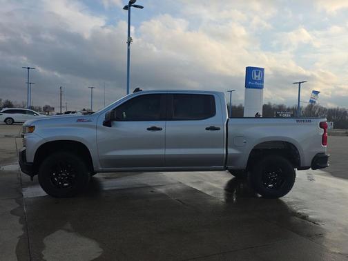2021 Chevrolet Silverado 1500 Custom Trail Boss