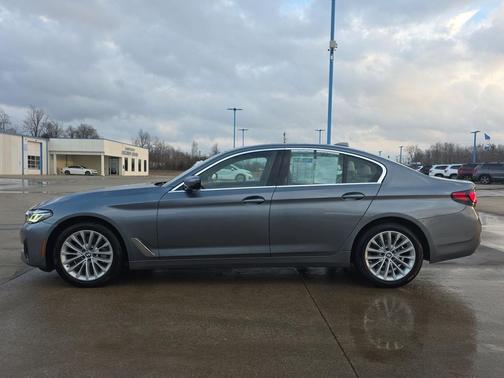 2022 BMW 530 i xDrive