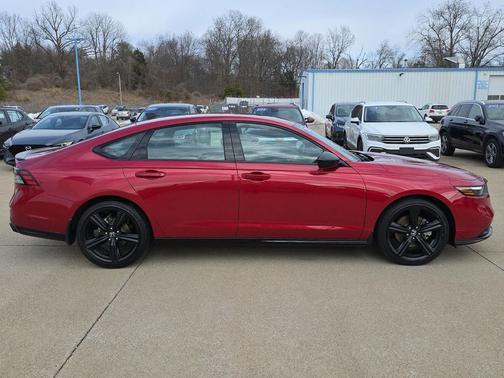 2025 Honda Accord Hybrid Sport-L