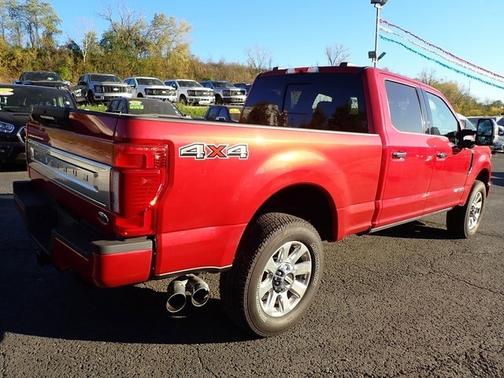 2022 Ford F-250 PLATINUM