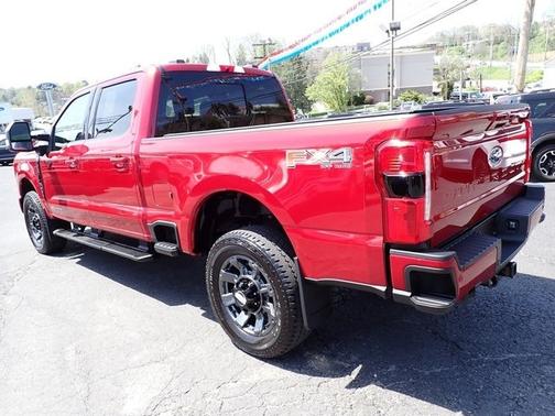 2023 Ford F-350 LARIAT SUPER DUTY