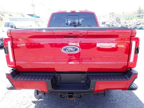 2023 Ford F-350 LARIAT SUPER DUTY