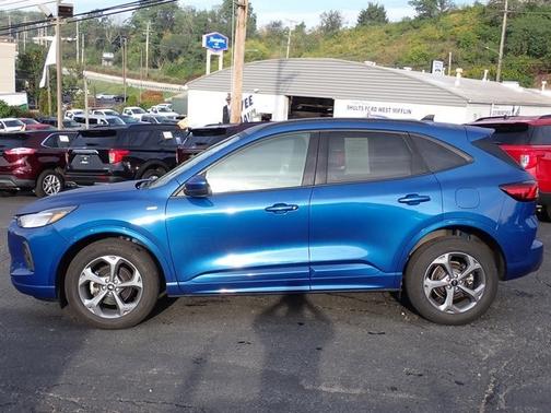 2023 Ford Escape ST-LINE SELECT