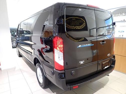 2022 Ford Transit-350 BASE