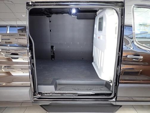 2022 Ford Transit-350 BASE