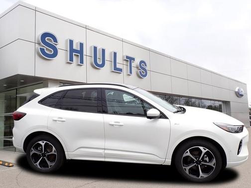 2023 Ford Escape ST-LINE ELITE