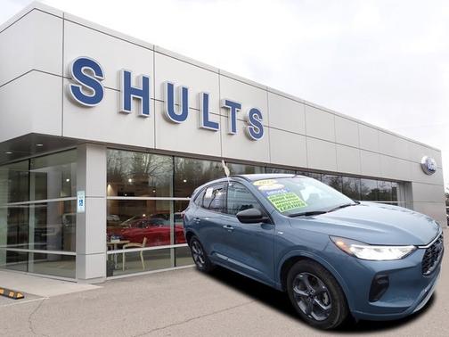 2023 Ford Escape ST-LINE