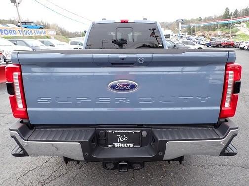 2023 Ford F-250 LARIAT