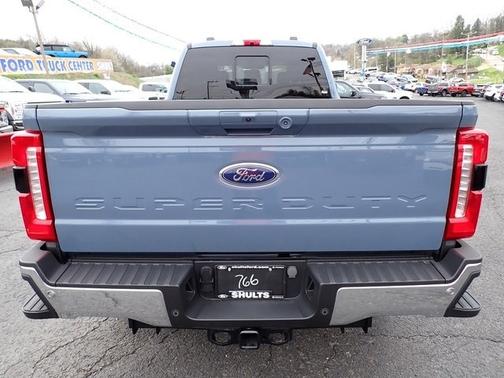 2023 Ford F-250 LARIAT