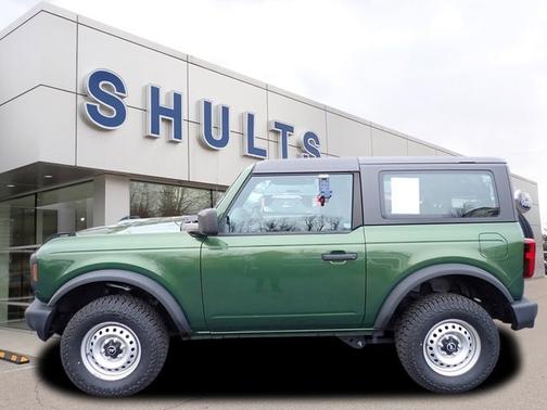 2022 Ford Bronco BASE