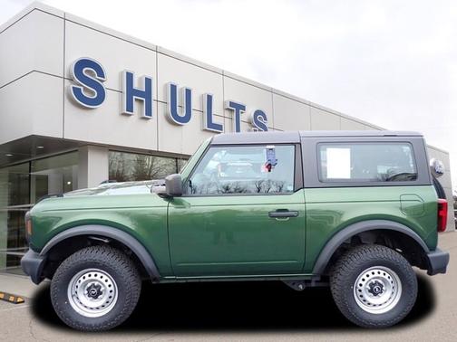 2022 Ford Bronco BASE