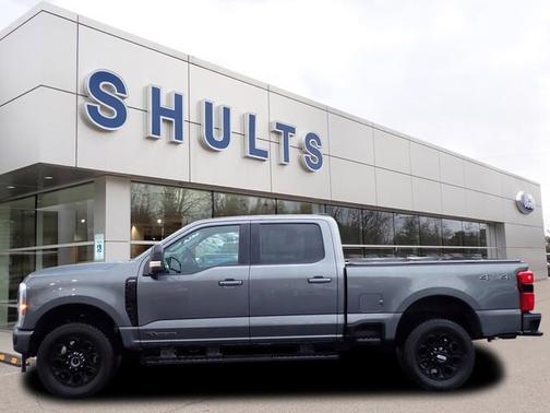 2025 Ford F-350 LARIAT SUPER DUTY