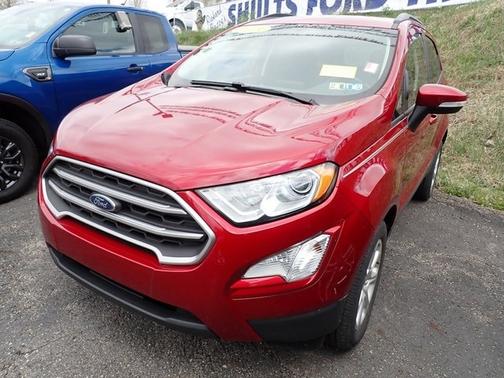 Photo 1 of 3 of 2019 Ford EcoSport SE