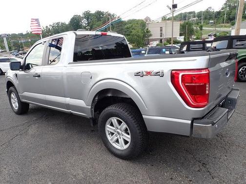 ICONIC SILVER METALLIC 2022 Ford F-150 XLT