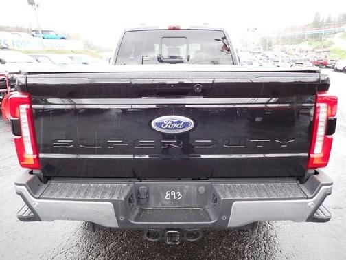 2023 Ford F-250 LARIAT