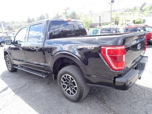 AGATE BLACK METALLIC 2023 Ford F-150 XLT