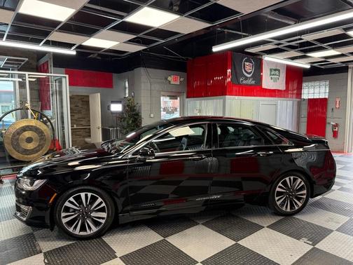 2019 Lincoln MKZ Hybrid Reserve II