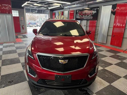 2021 Cadillac XT5 Sport