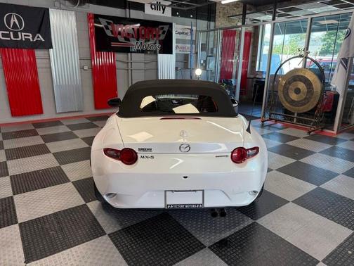 2022 Mazda MX-5 Miata Grand Touring