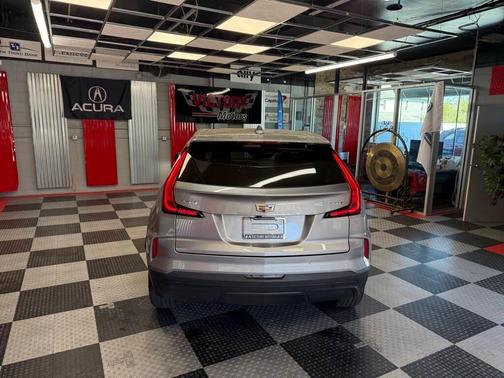 2024 Cadillac XT4 Luxury