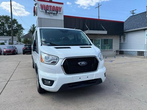 2022 Ford Transit-350 XLT