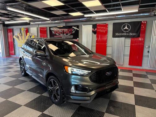 2019 Ford Edge ST