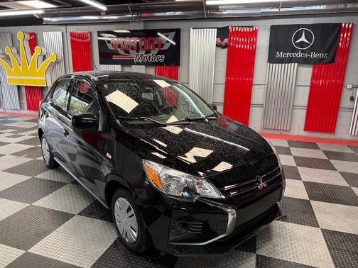 2024 Mitsubishi Mirage ES