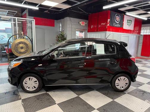 2024 Mitsubishi Mirage ES