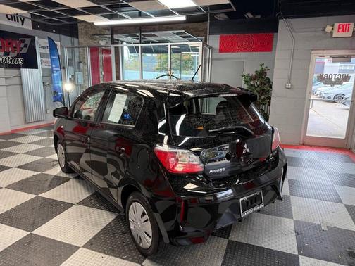 2024 Mitsubishi Mirage ES