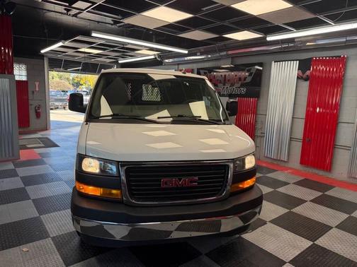 2023 GMC Savana 2500 Work Van