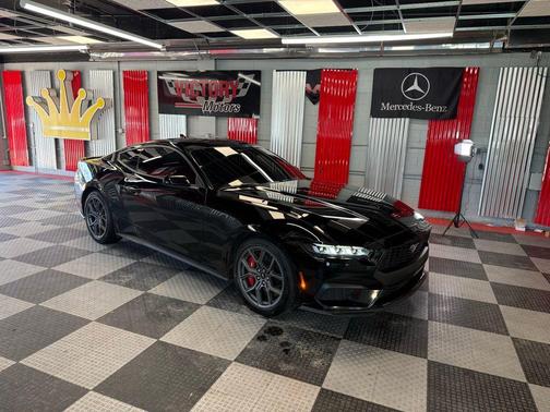 2024 Ford Mustang EcoBoost