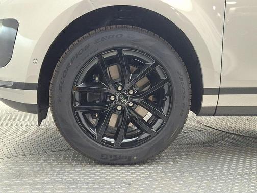 2026 Land Rover Range Rover Evoque Core S