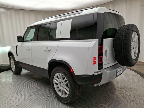 2025 Land Rover Defender P300