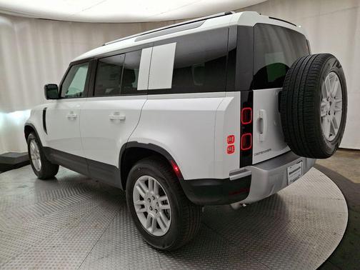 2025 Land Rover Defender P300