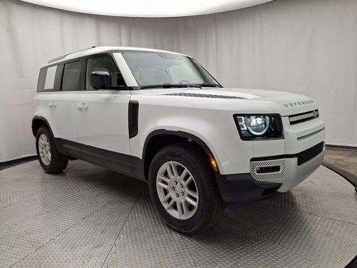 2025 Land Rover Defender P300
