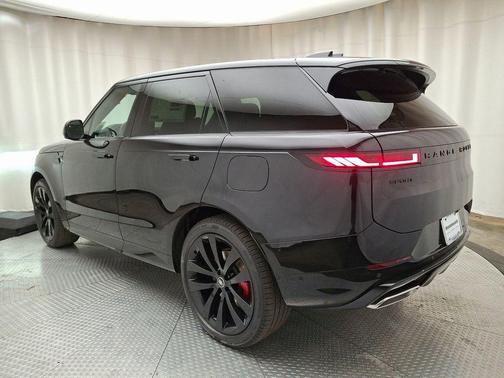 2025 Land Rover Range Rover Sport P460 Dynamic SE