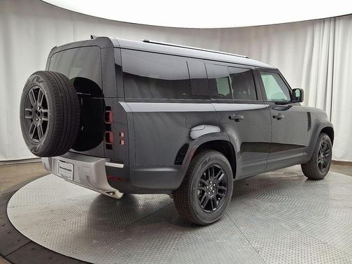 2025 Land Rover Defender P300 S