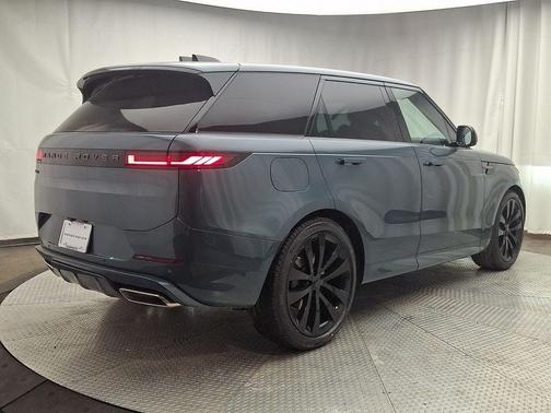 2026 Land Rover Range Rover Sport 5.0 Supercharged Dynamic