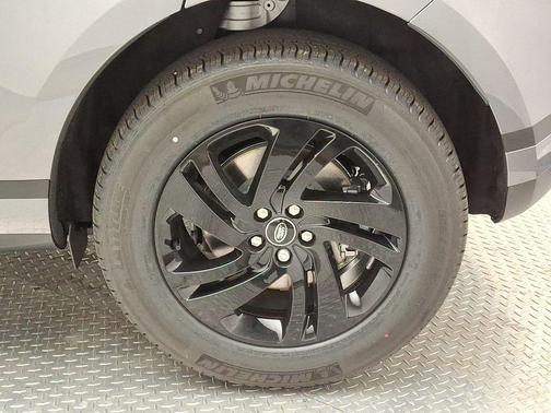 2026 Land Rover Range Rover Evoque S