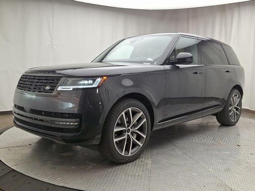2026 Land Rover Range Rover SE