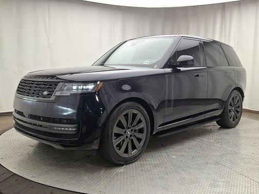 2025 Land Rover Range Rover P550e SE