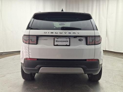 2023 Land Rover Discovery Sport SE