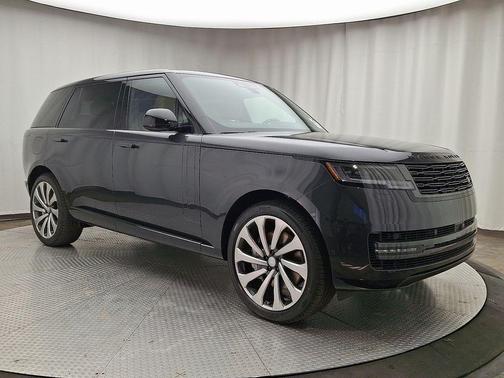 2025 Land Rover Range Rover P530 SE 7 Seat