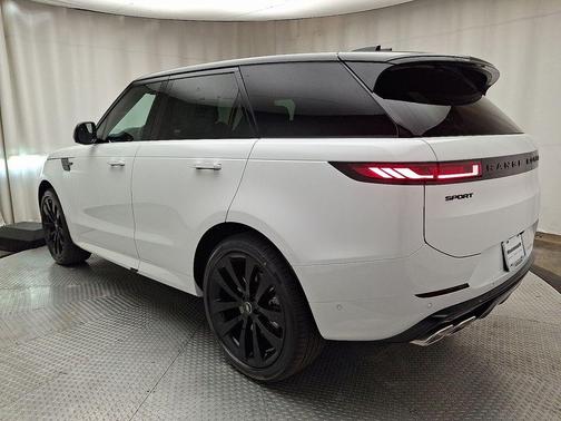 2025 Land Rover Range Rover Sport P530 Dynamic SE